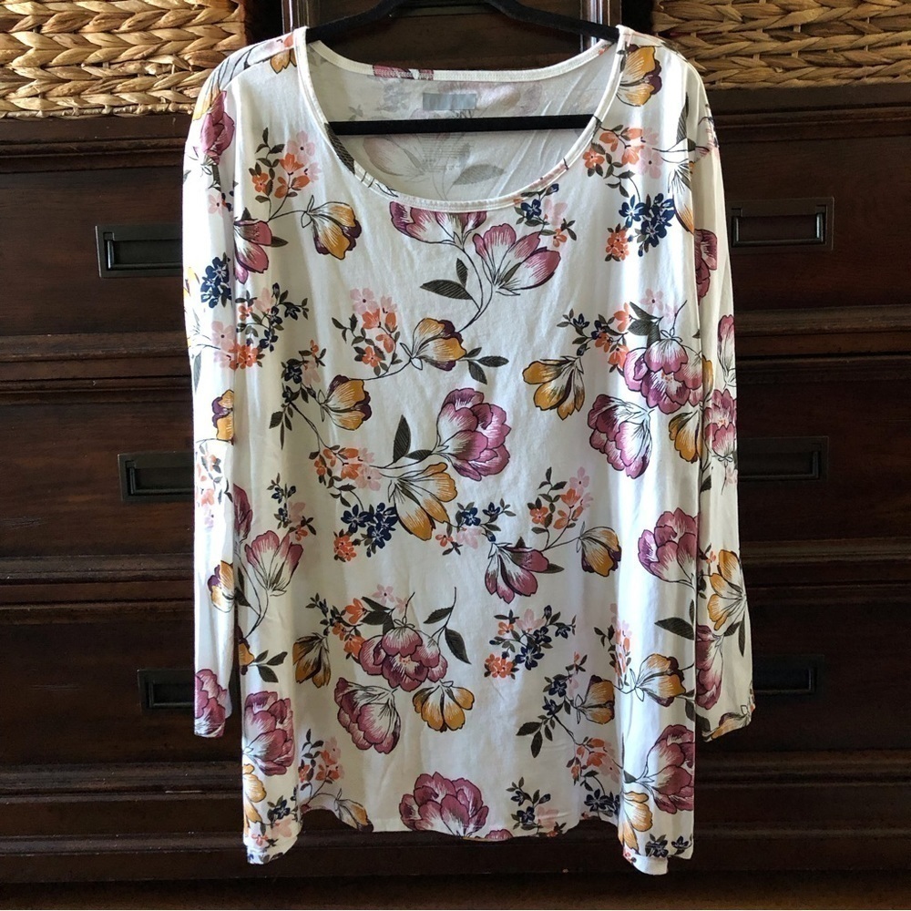 Terra & Sky floral long sleeve top in size 2X